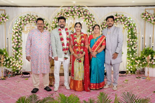 The families gathered around Akhil and Rachana